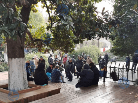 华为怎么截图手机屏幕截图
:智慧园区集众辨识人群异常聚众检测系统 人群集众行为识别